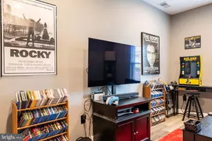 1239 N 19th St, Philadelphia, PA 19121 - Photo 14