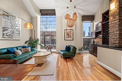 38 Saint James Court, Philadelphia, PA 19106 - Photo 1