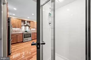 38 St James Ct, Philadelphia, PA 19106 - Photo 16