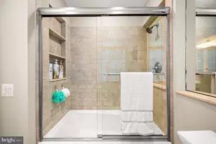 38 St James Ct, Philadelphia, PA 19106 - Photo 28