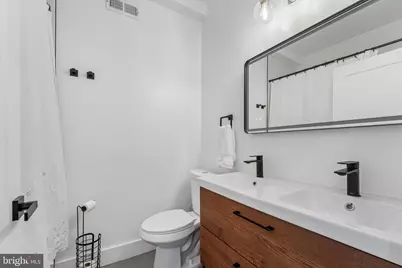 2565 Tulip Street, Philadelphia, PA 19125 - Photo 10