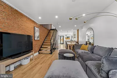 2565 Tulip Street, Philadelphia, PA 19125 - Photo 2