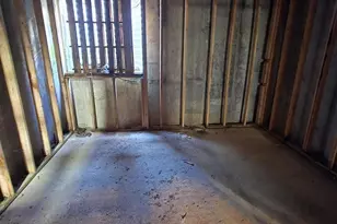 2047 Watkins St, Philadelphia, PA 19145 - Photo 14