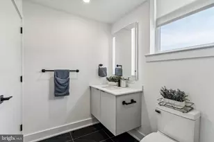 139 W Chelten Ave, Philadelphia, PA 19144 - Photo 8