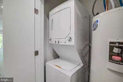 2015 N College Avenue #3, Philadelphia, PA 19121 - Photo 6