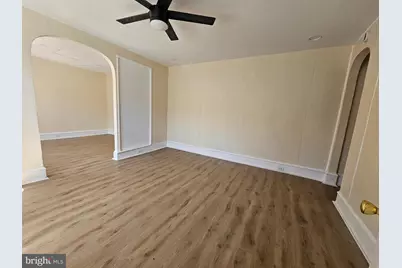 718 S 52nd Street S, Philadelphia, PA 19143 - Photo 6