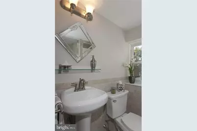 1804 Green Street #3, Philadelphia, PA 19130 - Photo 18