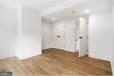 321 S 3rd Street, Philadelphia, PA 19106 - Photo 30