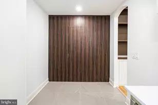 321 S 3rd St, Philadelphia, PA 19106 - Photo 18