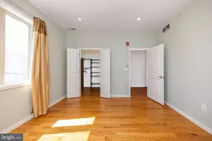 2555 Carpenter St, Philadelphia, PA 19146 - Photo 10