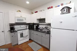 2311 Rhawn St, Philadelphia, PA 19152 - Photo 24