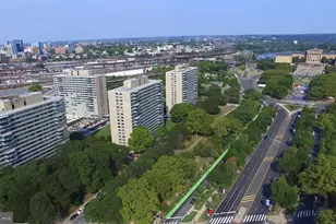 2200 Benjamin Franklin Pkwy, Philadelphia, PA 19130 - Photo 28