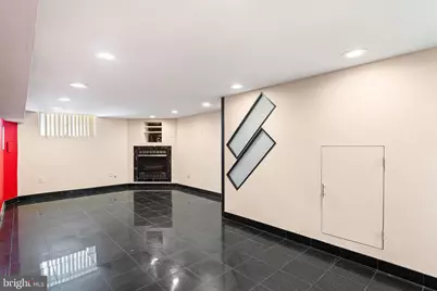 2416 S Bouvier Street, Philadelphia, PA 19145 - Photo 24