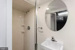 2416 S Bouvier St, Philadelphia, PA 19145 - Photo 26