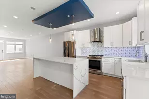 873 Moyer St, Philadelphia, PA 19125 - Photo 12