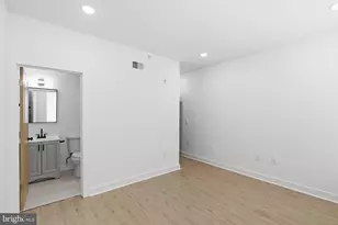 863 N 43rd St, Philadelphia, PA 19104 - Photo 6