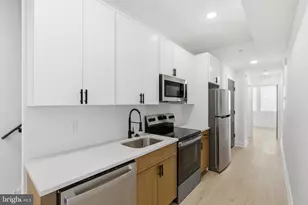 863 N 43rd St, Philadelphia, PA 19104 - Photo 8