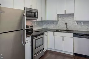 201 S 25th St, Philadelphia, PA 19103 - Photo 6