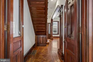 636 N 40th St, Philadelphia, PA 19104 - Photo 8