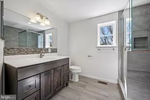 636 N 40th St, Philadelphia, PA 19104 - Photo 22