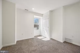 636 N 40th St, Philadelphia, PA 19104 - Photo 30