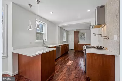 636 N 40th Street, Philadelphia, PA 19104 - Photo 12