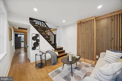 2047 N Randolph Street, Philadelphia, PA 19122 - Photo 2