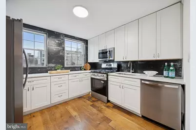 2047 N Randolph Street, Philadelphia, PA 19122 - Photo 8