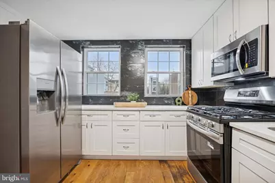 2047 N Randolph Street, Philadelphia, PA 19122 - Photo 10