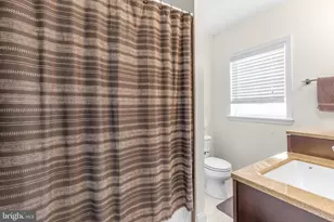 1615 N Cadwallader St, Philadelphia, PA 19122 - Photo 16