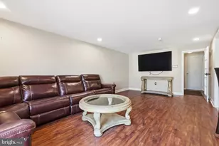 7921 Fairfield St, Philadelphia, PA 19152 - Photo 26