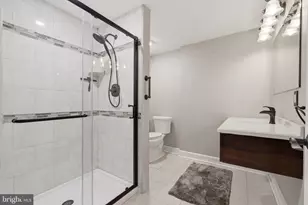 7921 Fairfield St, Philadelphia, PA 19152 - Photo 28