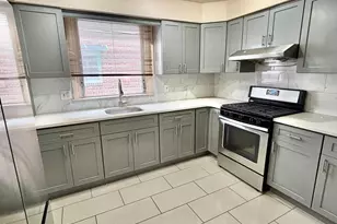 1827 Arnold St, Philadelphia, PA 19152 - Photo 44