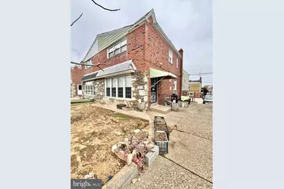 1827 Arnold Street, Philadelphia, PA 19152 - Photo 2