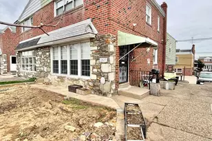 1827 Arnold St, Philadelphia, PA 19152 - Photo 2