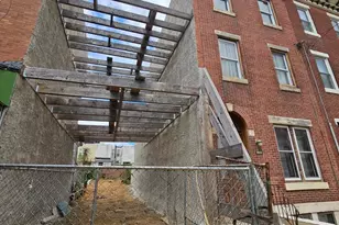 2833 Poplar St, Philadelphia, PA 19130 - Photo 2