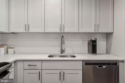 875 Sansom Street #1403, Philadelphia, PA 19106 - Photo 10