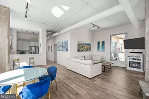 113 N Bread St, Philadelphia, PA 19106 - Photo 26