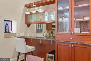 2049 Walnut St, Philadelphia, PA 19103 - Photo 8