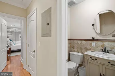 2049 Walnut Street #1R, Philadelphia, PA 19103 - Photo 10