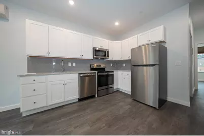 202 W Susquehanna Avenue, Philadelphia, PA 19122 - Photo 6
