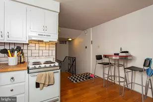 2239 S 15th St, Philadelphia, PA 19145 - Photo 8