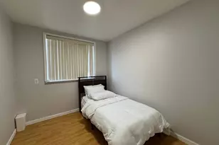 2726 S 8th St, Philadelphia, PA 19148 - Photo 4