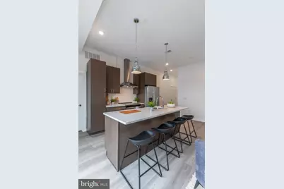 710 N 16th Street #302, Philadelphia, PA 19130 - Photo 4