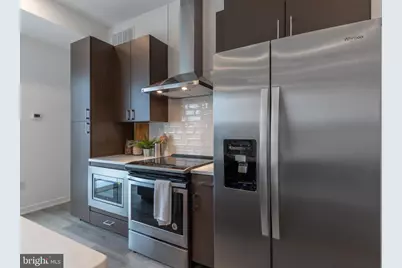 710 N 16th Street #302, Philadelphia, PA 19130 - Photo 1