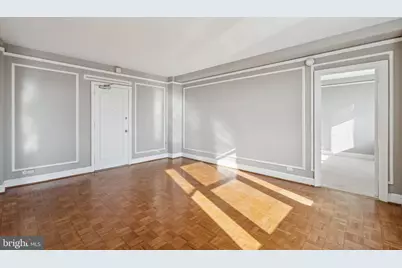 2031 Locust Street #1402, Philadelphia, PA 19103 - Photo 2