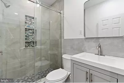 1831 S 21st Street, Philadelphia, PA 19145 - Photo 18