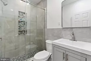 1831 S 21st St, Philadelphia, PA 19145 - Photo 18