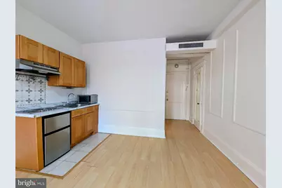 1324 Locust Street #618, Philadelphia, PA 19107 - Photo 6