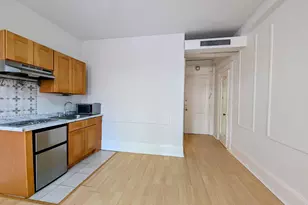 1324 Locust St, Philadelphia, PA 19107 - Photo 6